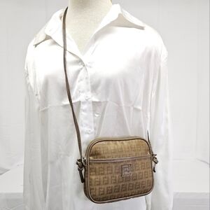 Fendi Zucchino Vintage Vinyl And PVC Crossbody Bag In Tan And Brown